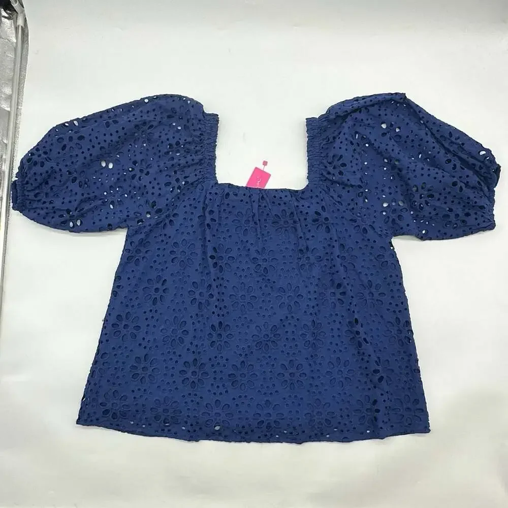 Lilly Pulitzer Kerrigan Size XL Oyster Bay Navy Elbow Sleeve Flower Eyelet Top